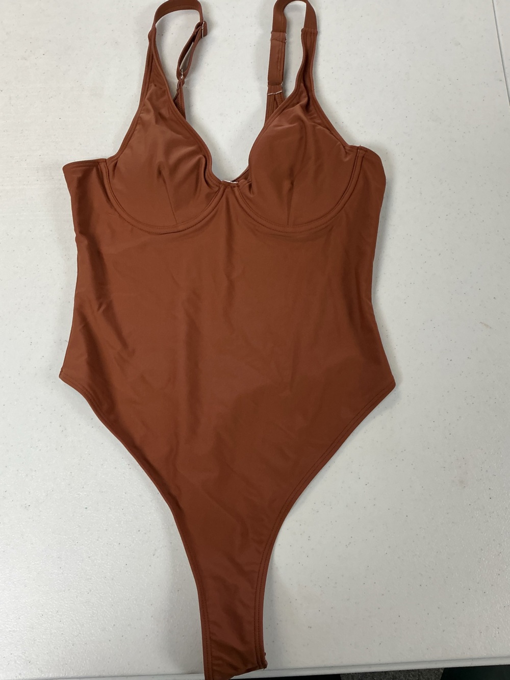 Fashion Nova deep plunge underwire thong bodysuit size medium